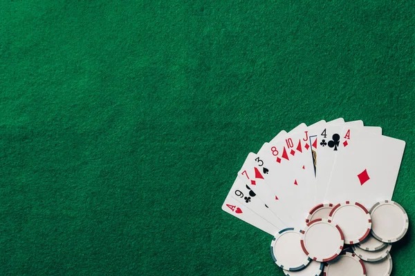 Blackjack result card display showing dealer hand and settlement